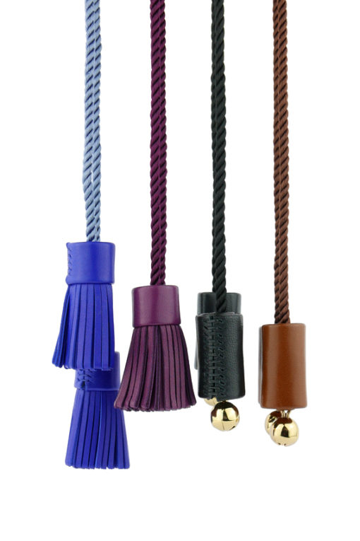 Les colliers de l'été imaginés par Fabien Ifirès dans de riches couleurs, trois designs, 100% made in France, les matières et la fabrication sont réalisées à Paris.